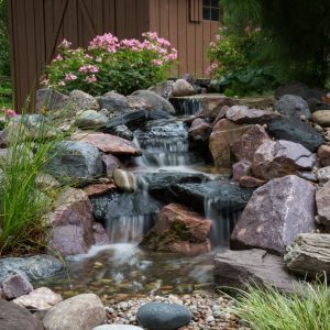 Thi Công Thác Nước Mini Trong Sân Vườn 2 thi công thác nước mini trong sân vườn